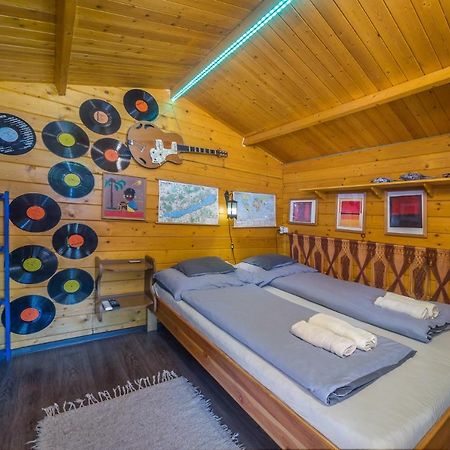 Appartamento Páros faház Balatonföldvár Esterno foto