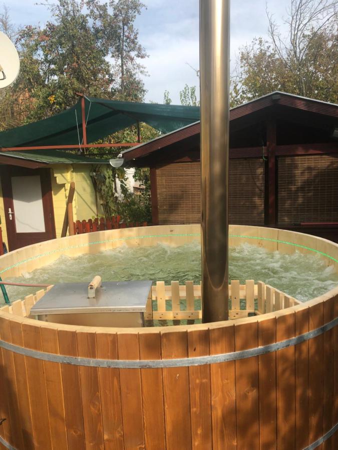 Appartamento Páros faház Balatonföldvár Esterno foto
